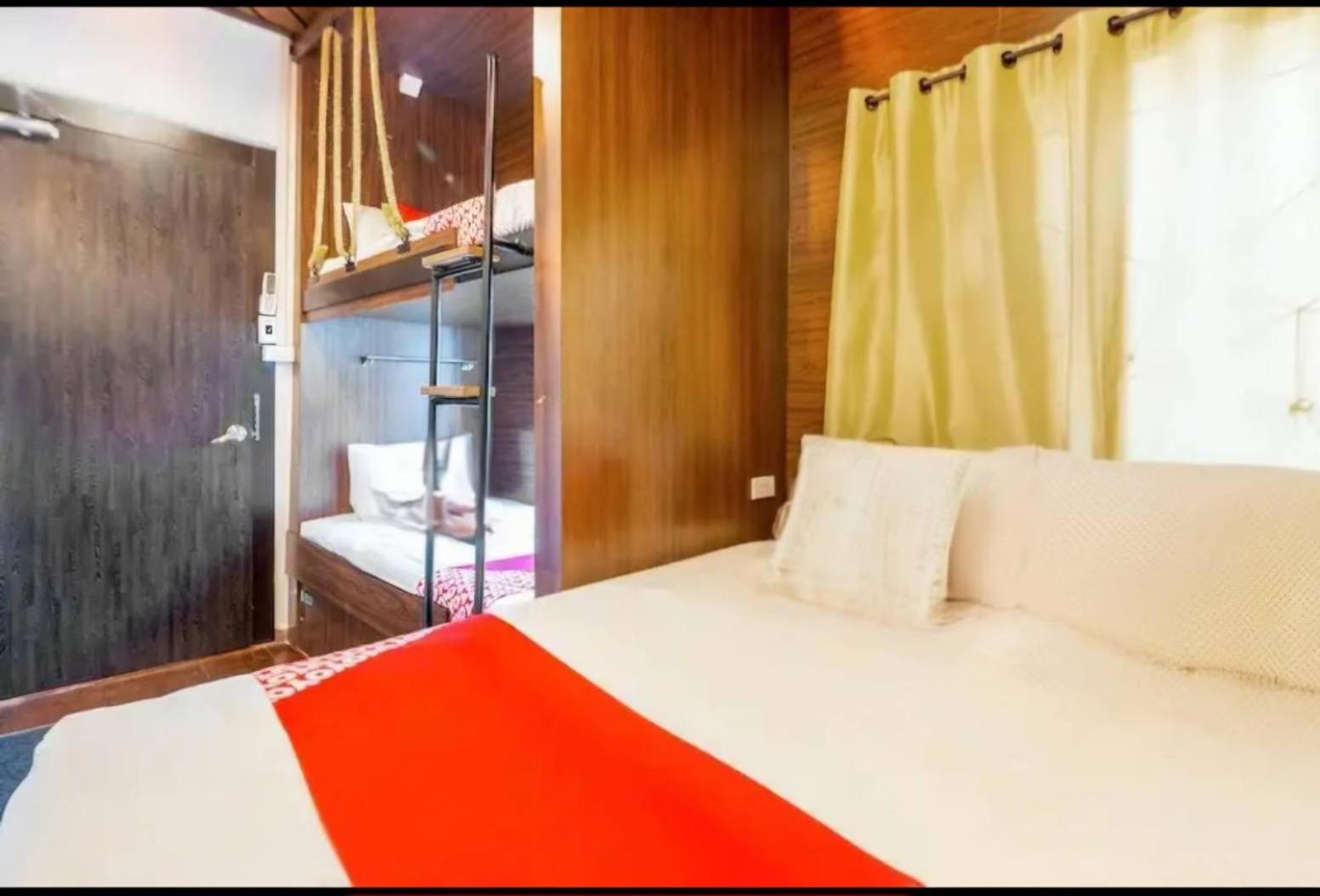 100 Years Building Bangkok Old Town By Seen Hostel Екстериор снимка
